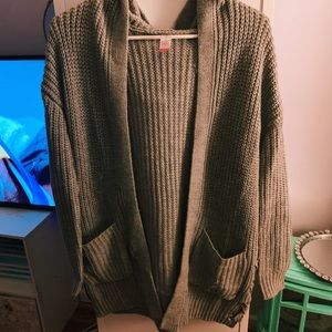⭐️Grey Hooded Cardigan⭐️